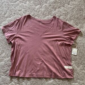 Ana a.n.a. 3x Mayfair rose color v neck T-shirt NWT.
